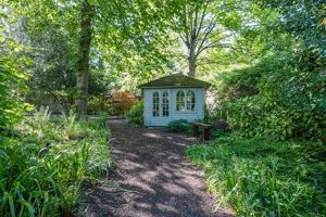 Photo 24- click for photo gallery